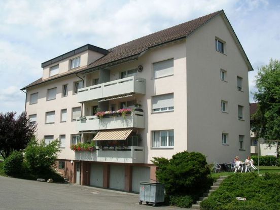 >Mehrfamilienhaus | Hunzenschwil