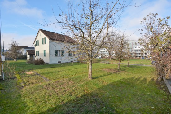 >Bauland für Ein- oder Mehrfamilienhaus | Staufen